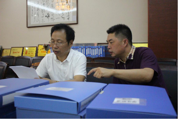 督校园安全,化大班额困境248.png